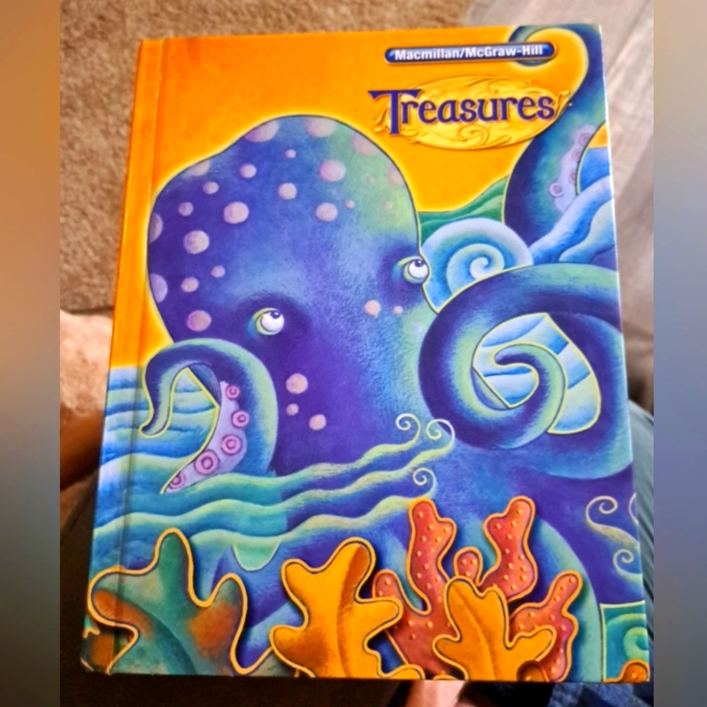 Treasures, Grade 5: Reading/Language Arts Program Very Good Condition Book